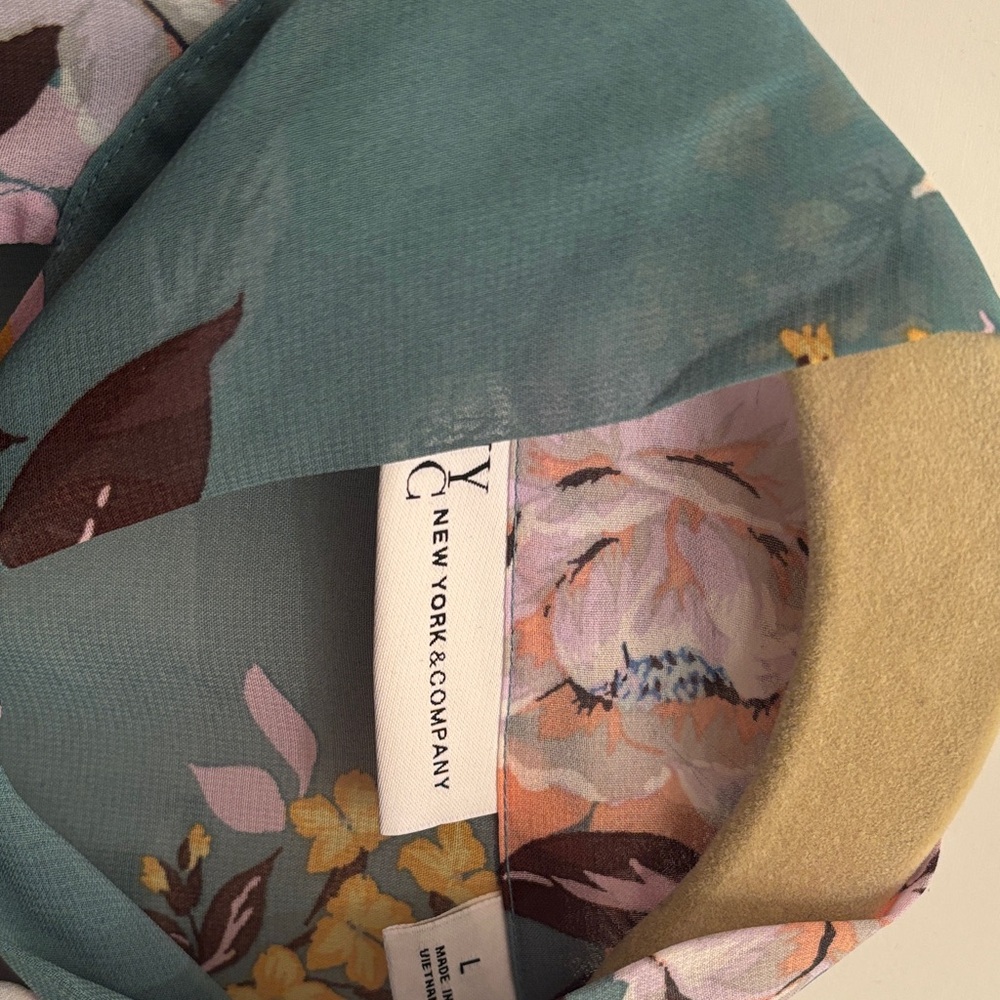 New York & Company Floral Midi Dress (pre-loved) - Picture 3 of 9